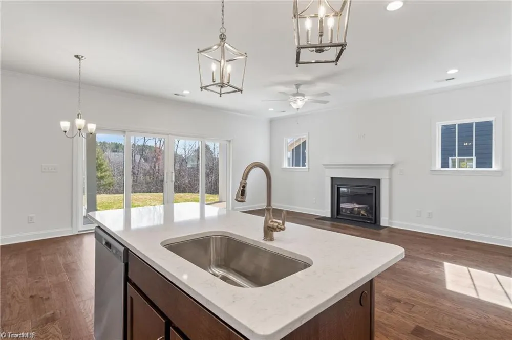 1675 Ashmead Lane Clemmons, NC 27012