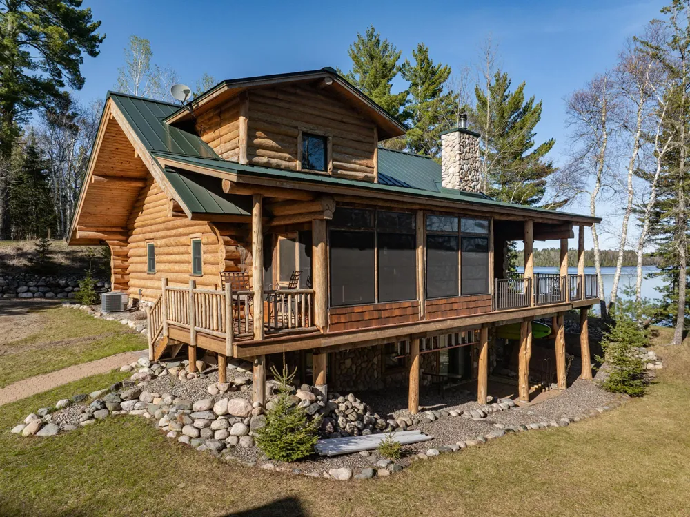 51748 Pine Point Lane Bigfork, MN 56628