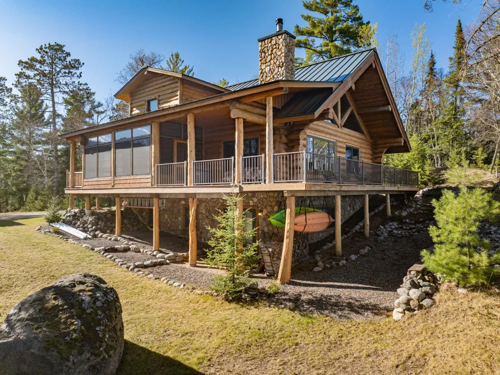51748 Pine Point Lane Bigfork, MN 56628