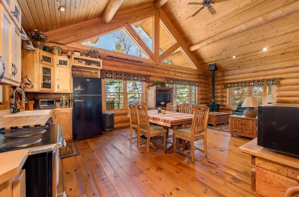 51748 Pine Point Lane Bigfork, MN 56628