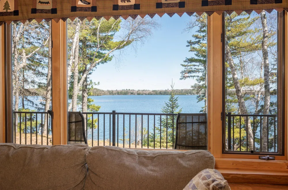 51748 Pine Point Lane Bigfork, MN 56628