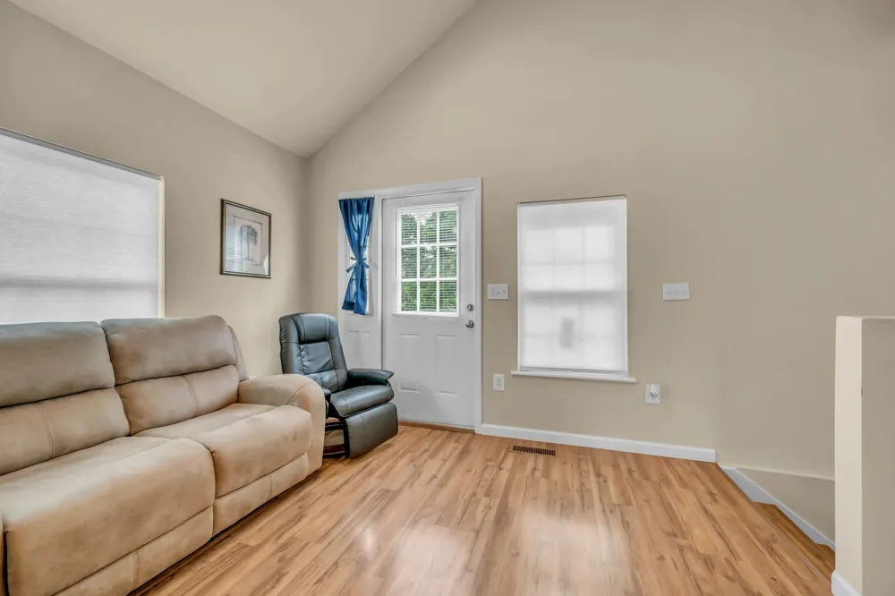 55 College St Mc Ewen, TN 37101
