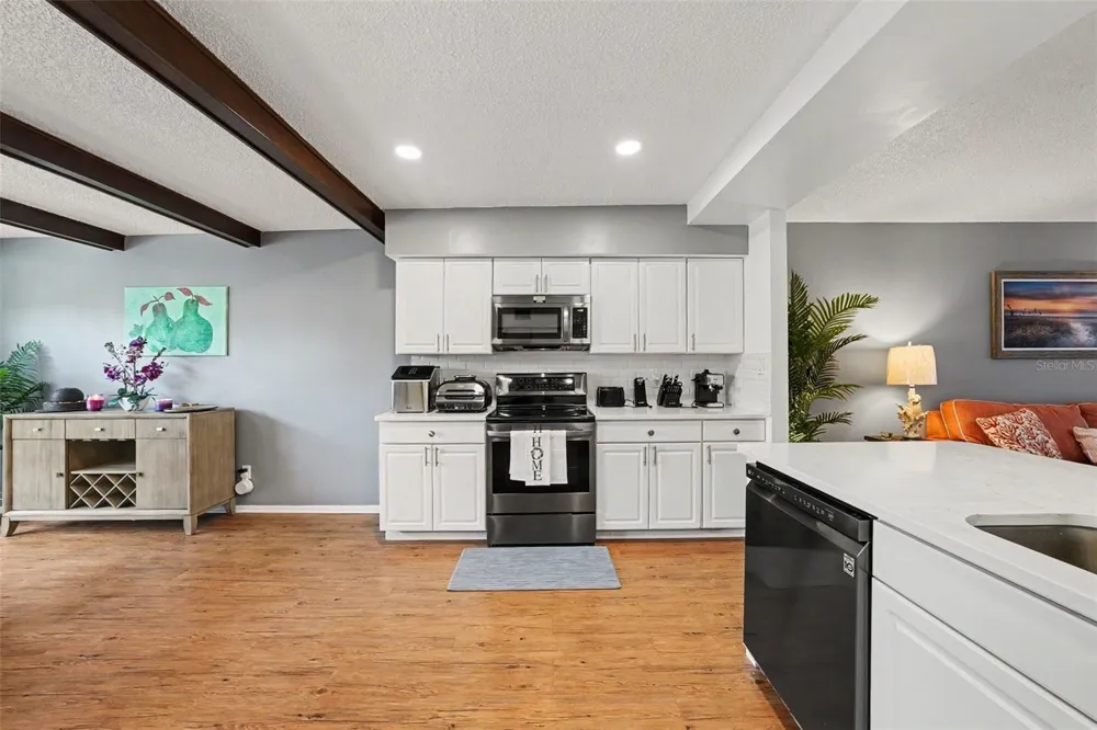 2284 PHILIPPINE DRIVE #69 Clearwater, FL 33763