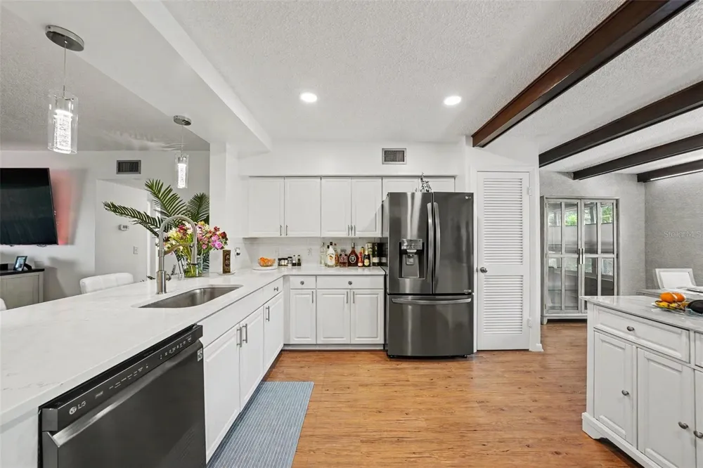 2284 PHILIPPINE DRIVE #69 Clearwater, FL 33763