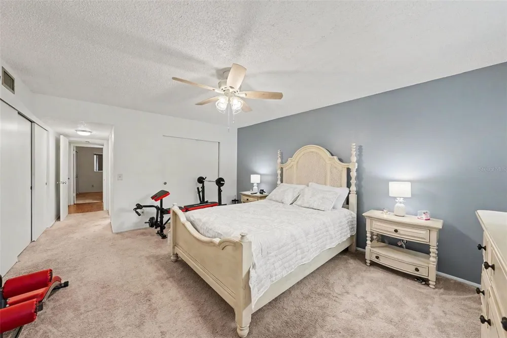 2284 PHILIPPINE DRIVE #69 Clearwater, FL 33763