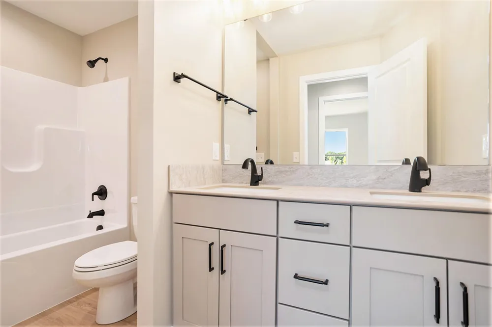 8093 Limestone Ridge Kalamazoo, MI 49009