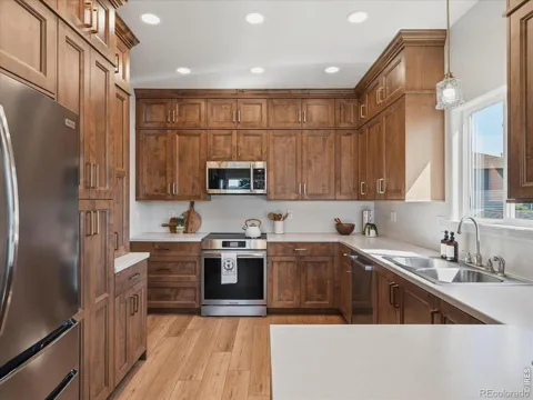 616 Keystone Drive