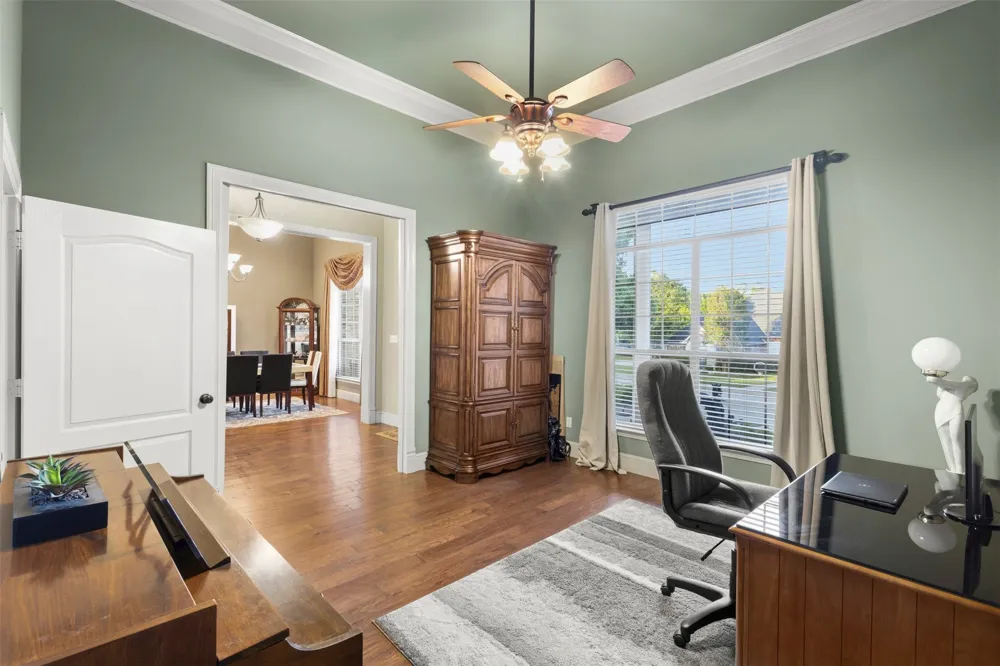 105 Country Ridge Court Red Oak, TX 75154