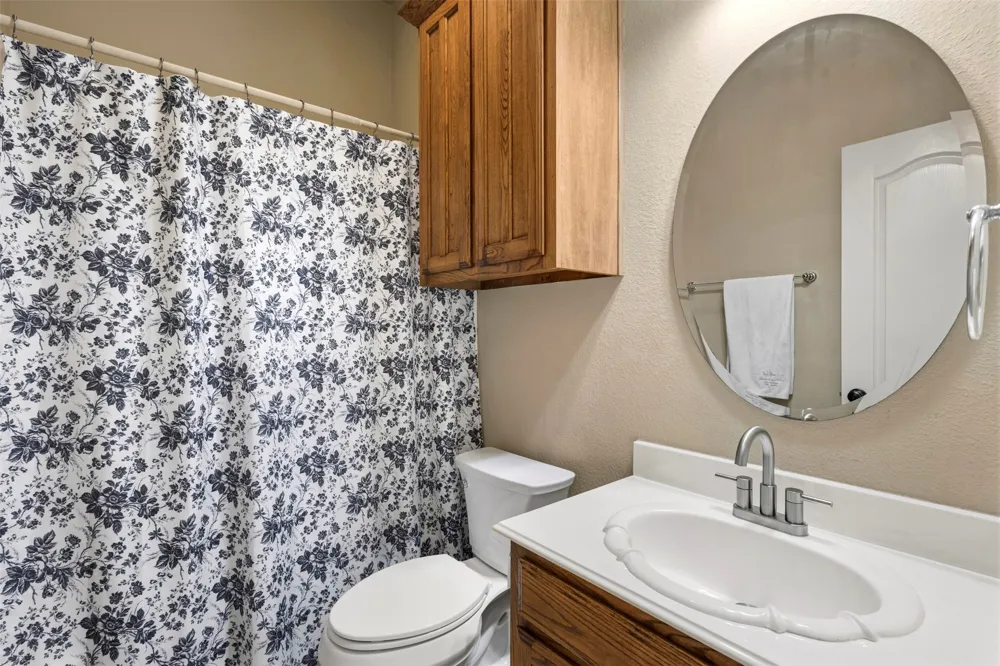 105 Country Ridge Court Red Oak, TX 75154