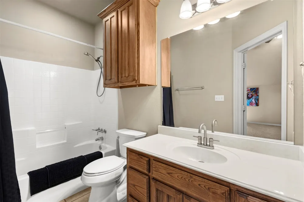 105 Country Ridge Court Red Oak, TX 75154