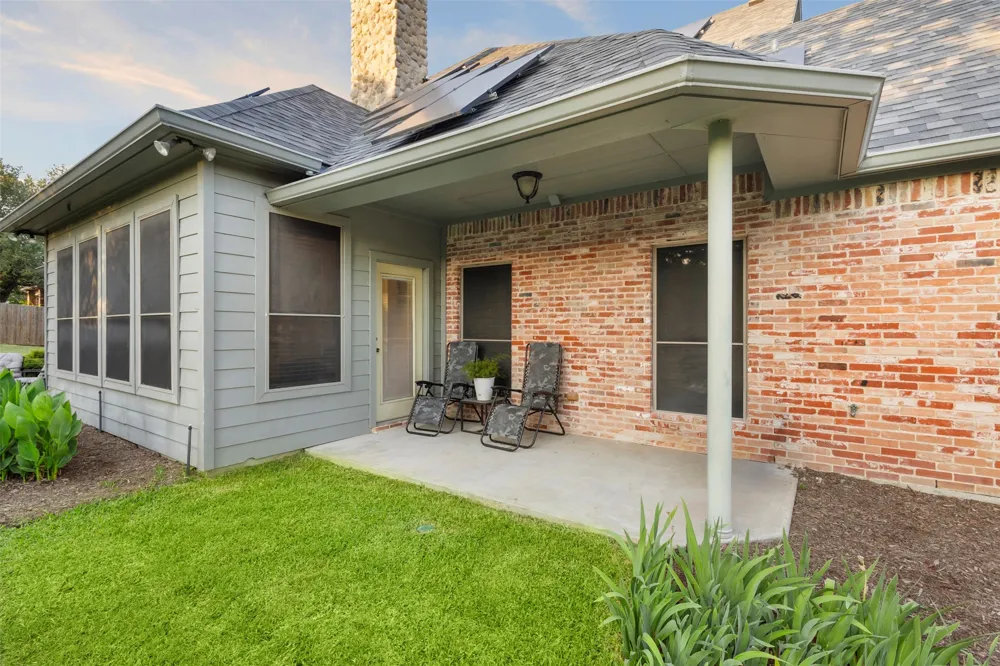 105 Country Ridge Court Red Oak, TX 75154