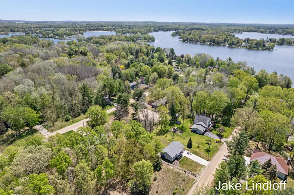 8383 Ontario Street Stanwood, MI 49346