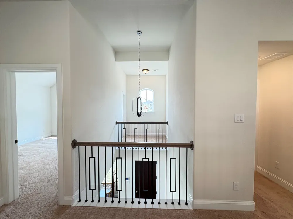 323 Butternut Way Irving, TX 75063