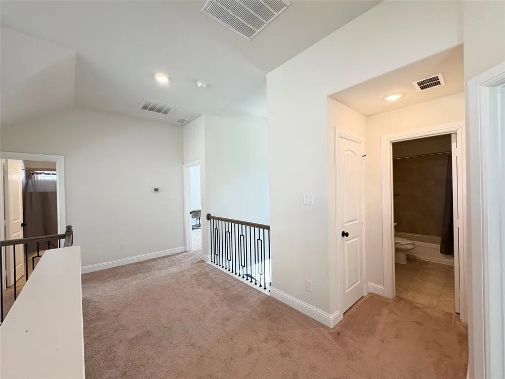 323 Butternut Way Irving, TX 75063