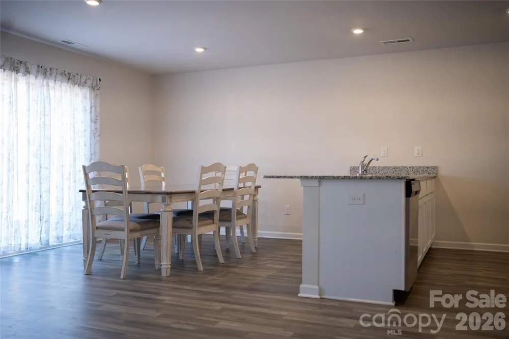 1563 Catskill Way Newton, NC 28658