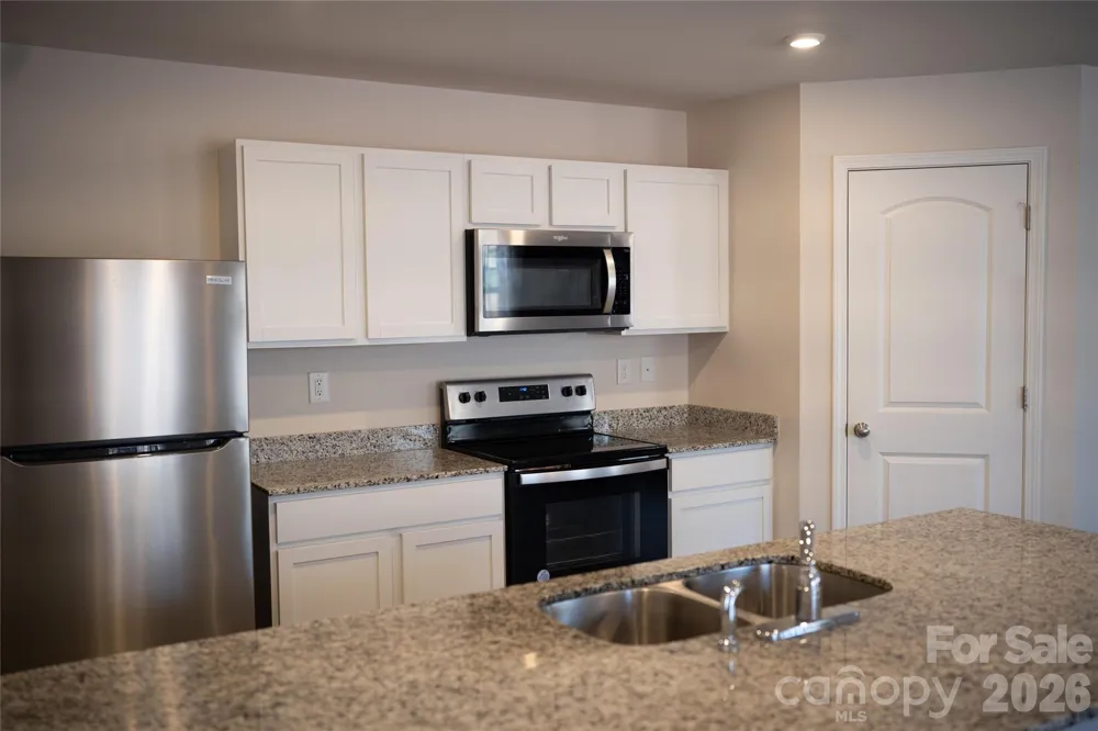 1563 Catskill Way Newton, NC 28658