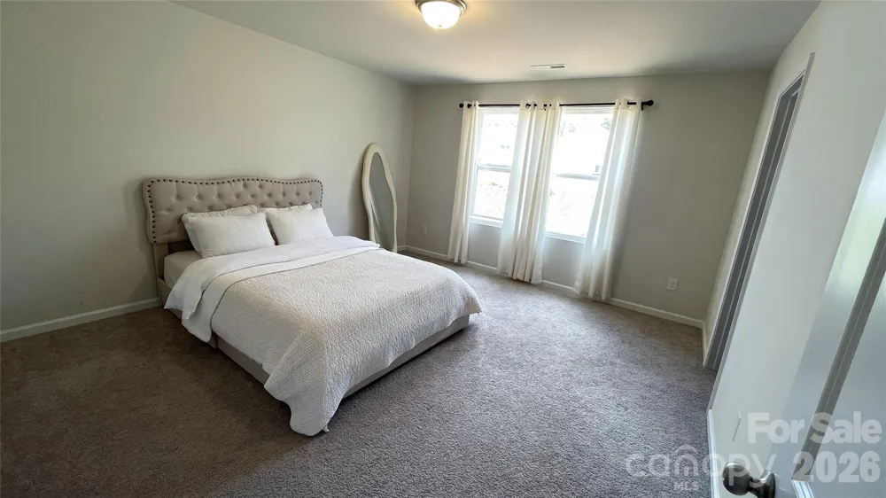 1563 Catskill Way Newton, NC 28658