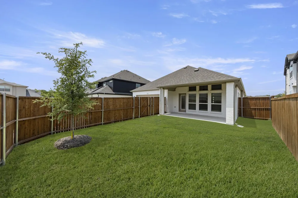 8506 Great Stone Street Rowlett, TX 75089