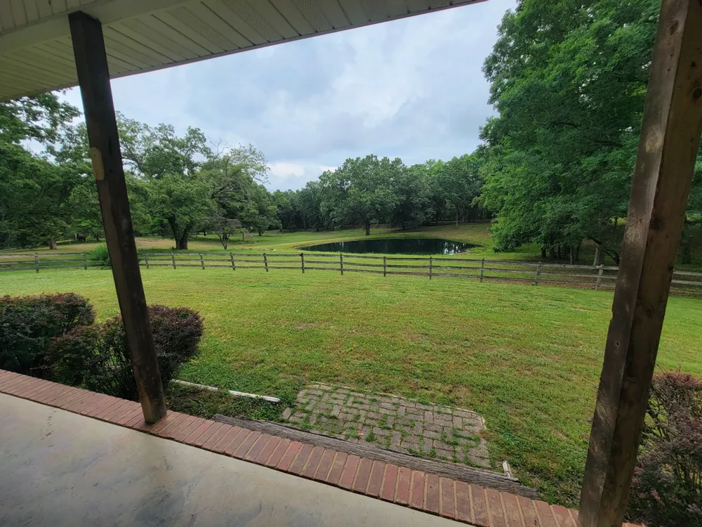 1089 Jim Clark Rd Erin, TN 37061