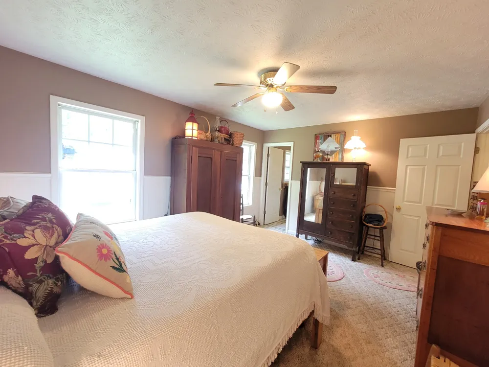 1089 Jim Clark Rd Erin, TN 37061