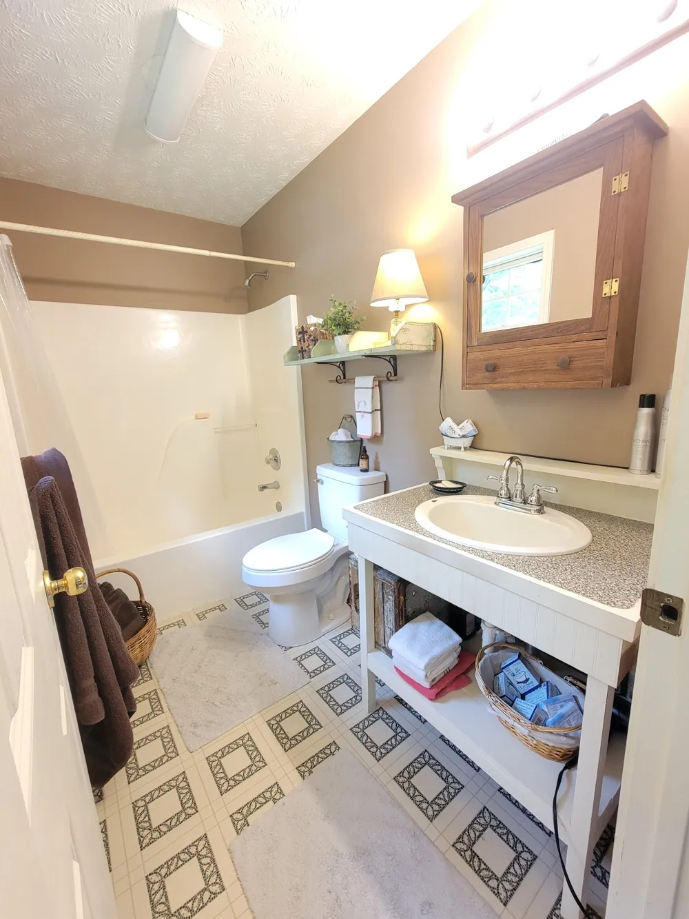1089 Jim Clark Rd Erin, TN 37061
