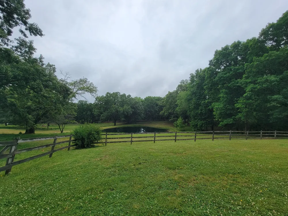 1089 Jim Clark Rd Erin, TN 37061