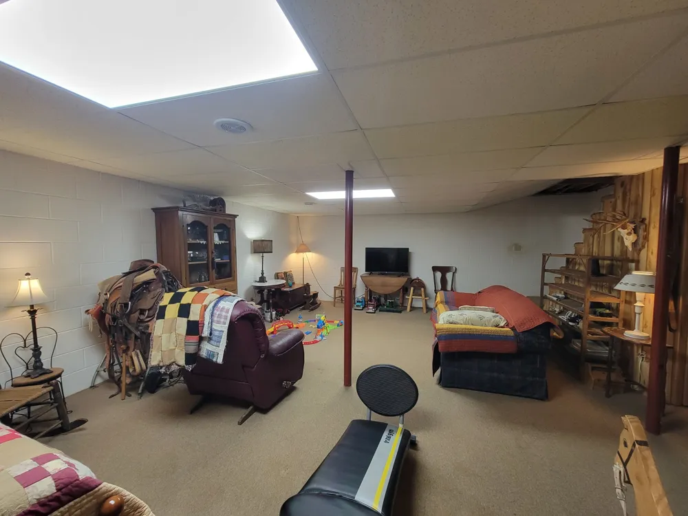 1089 Jim Clark Rd Erin, TN 37061