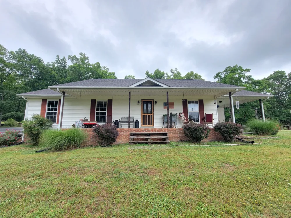 1089 Jim Clark Rd Erin, TN 37061