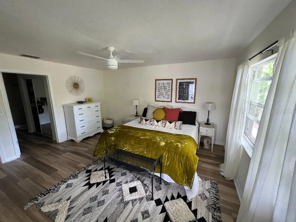9485 HAMLIN BOULEVARD #8 Seminole, FL 33776