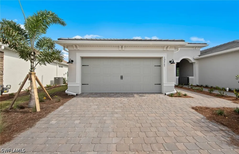 Dolomite Way Alva, FL 33920