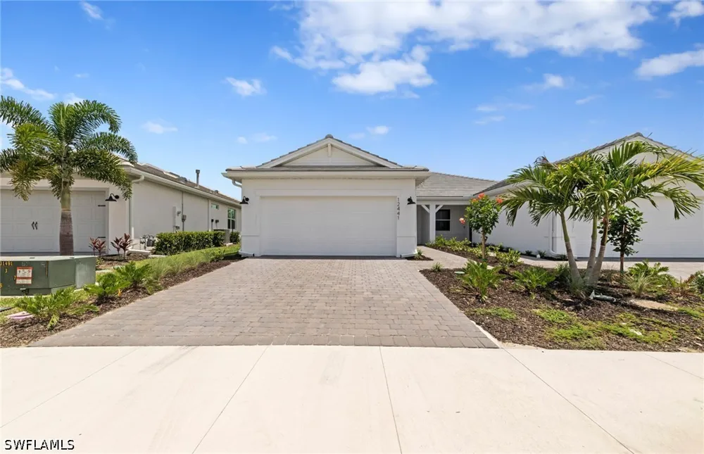 Dolomite Way Alva, FL 33920