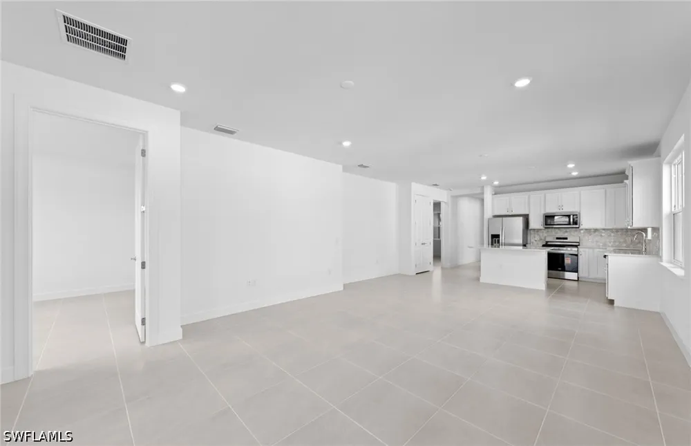 Dolomite Way Alva, FL 33920