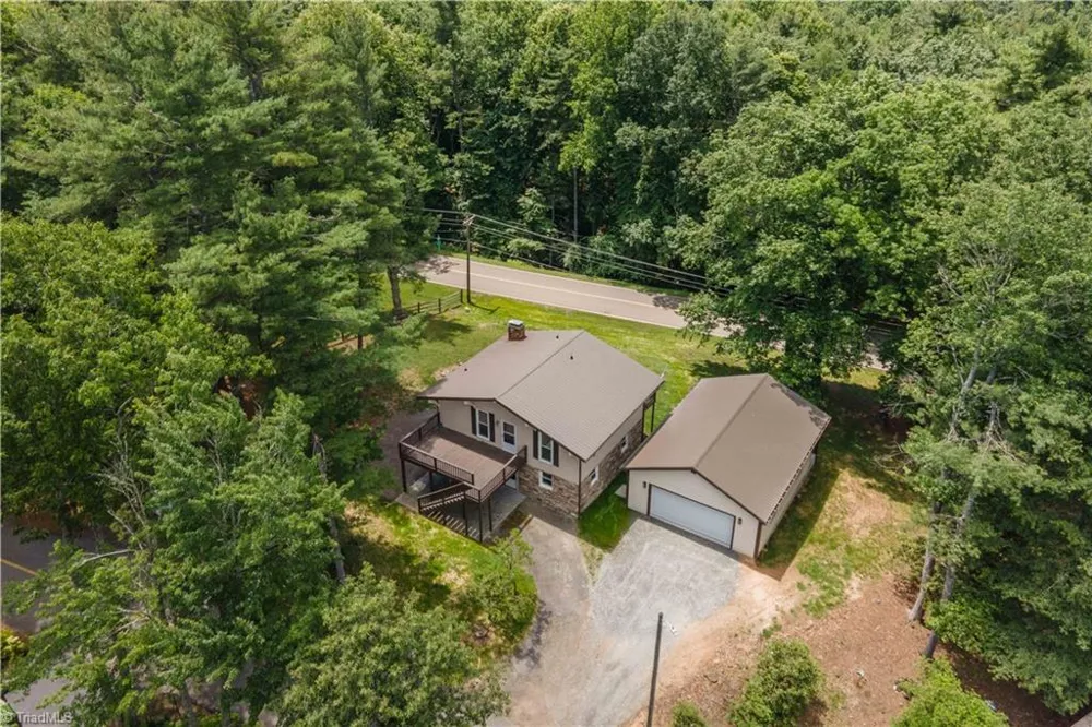 81 Pine Tree Drive Roaring Gap, NC 28668