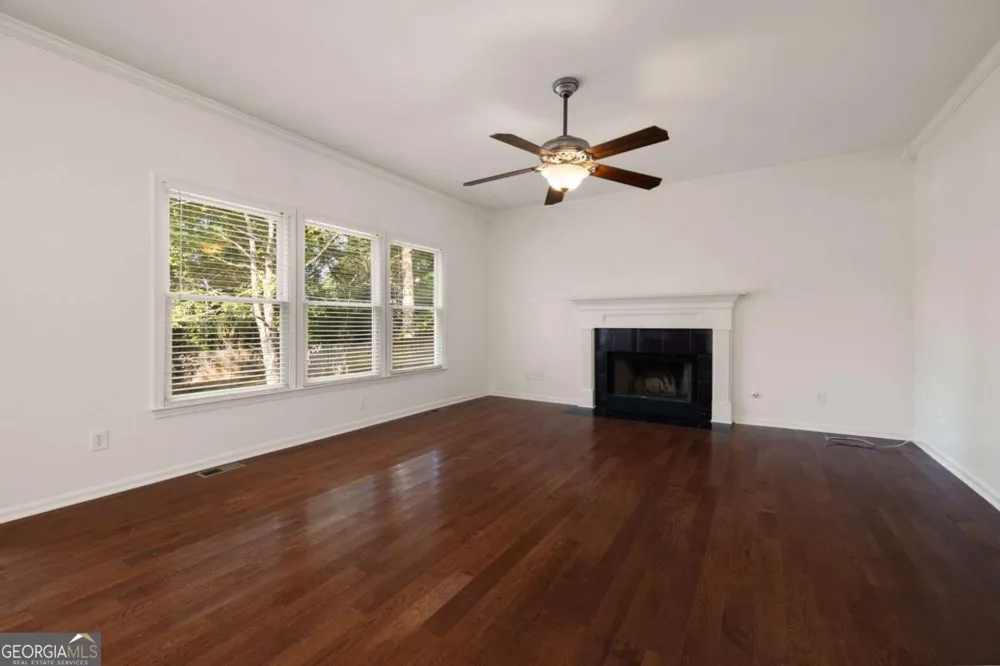 5422 Pepperbush CT Sugar Hill, GA 30518