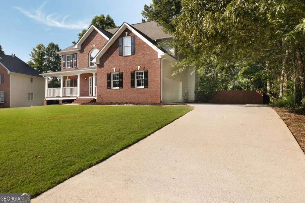 5422 Pepperbush CT Sugar Hill, GA 30518