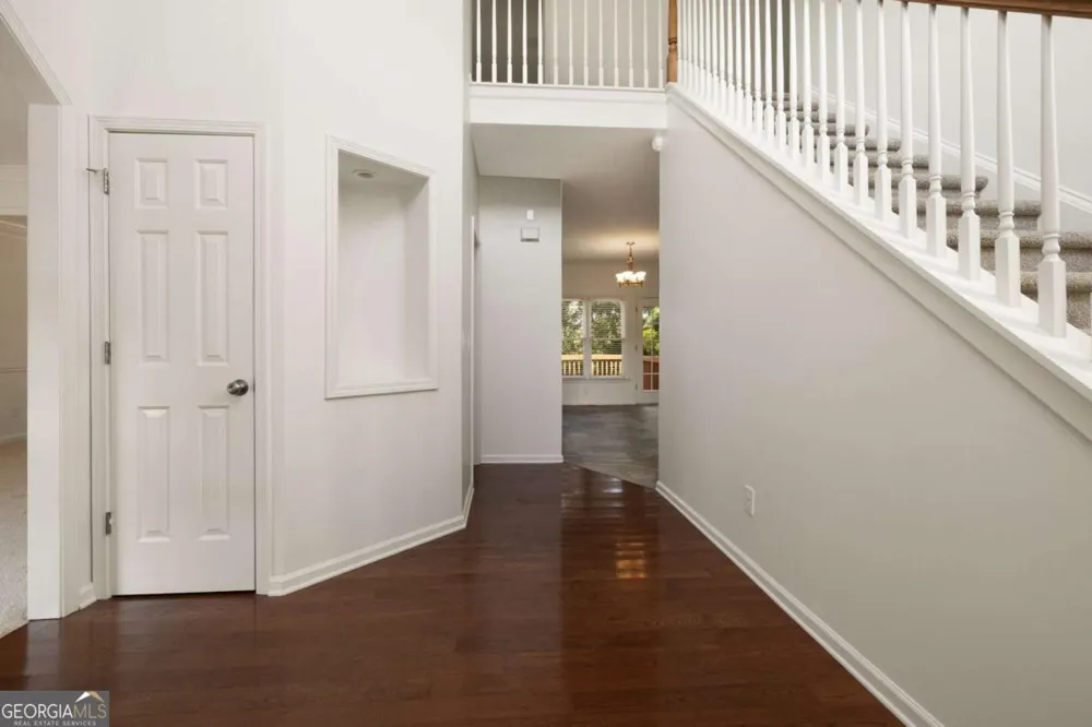 5422 Pepperbush CT Sugar Hill, GA 30518