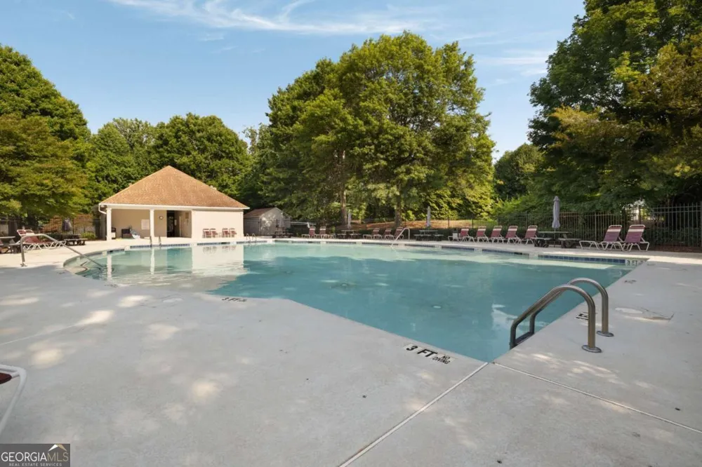5422 Pepperbush CT Sugar Hill, GA 30518