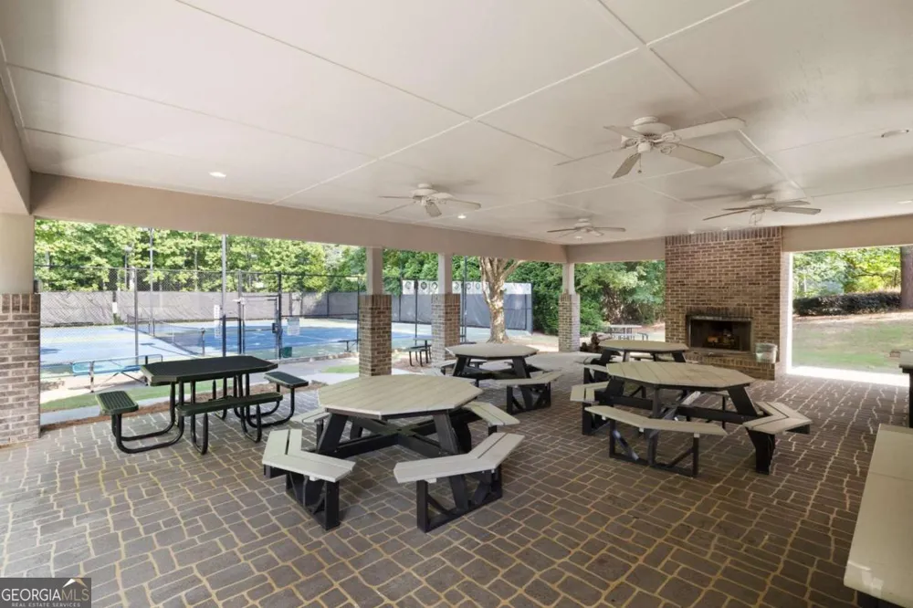 5422 Pepperbush CT Sugar Hill, GA 30518