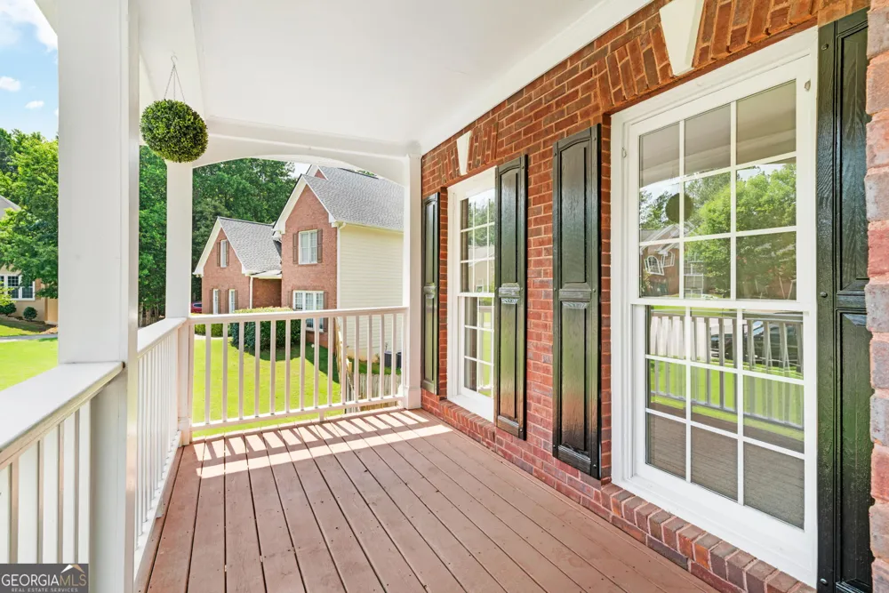 5422 Pepperbush CT Sugar Hill, GA 30518