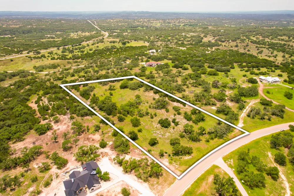 13 Legacy Hillls Drive Johnson City, TX 78636