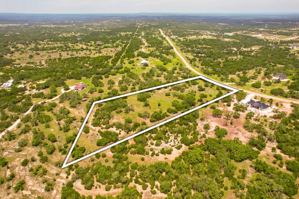 13 Legacy Hillls Drive Johnson City, TX 78636