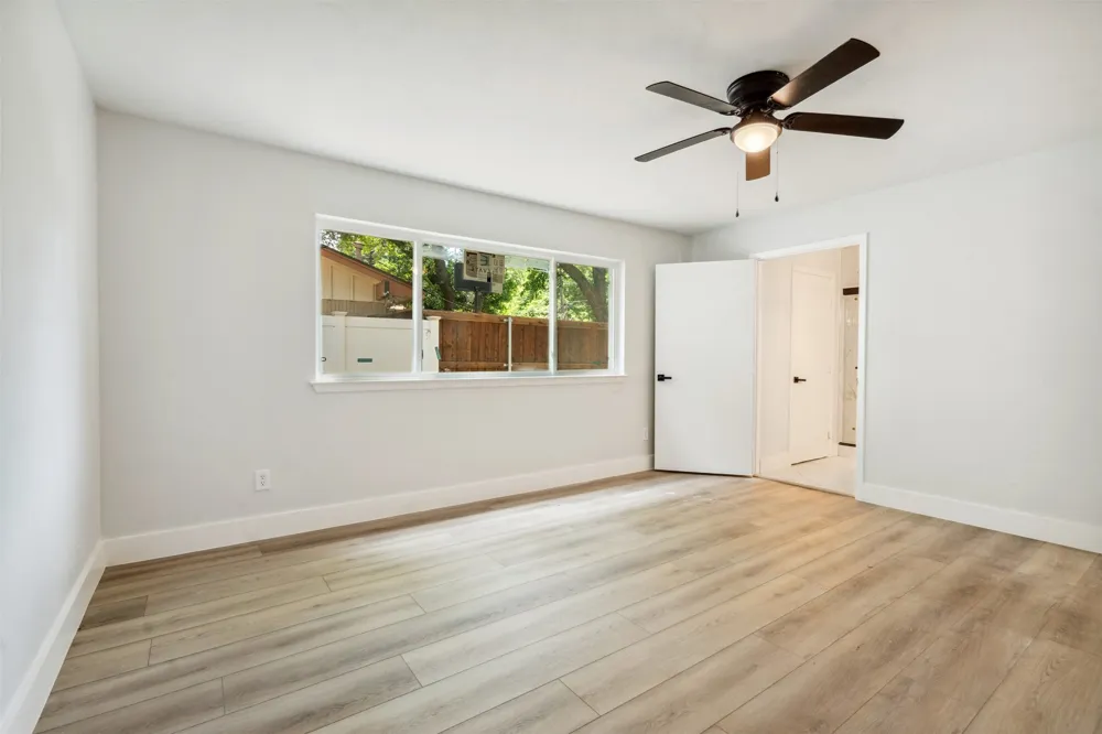 604 Buffalo Drive Arlington, TX 76013