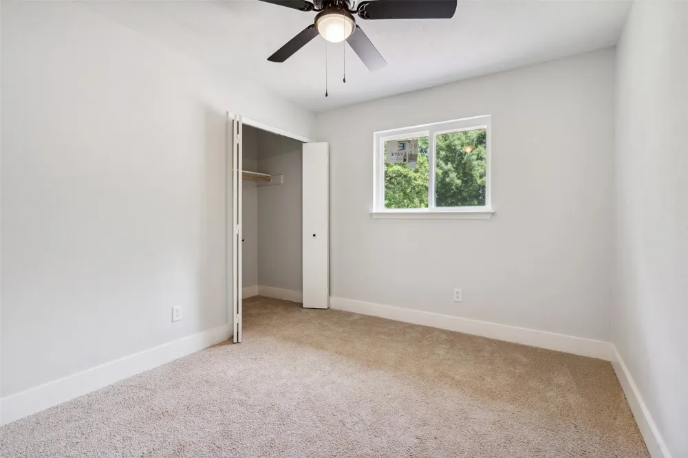 604 Buffalo Drive Arlington, TX 76013