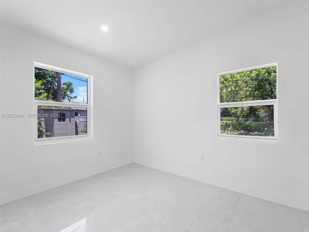 1961 Rutland St Opa-Locka, FL 33054
