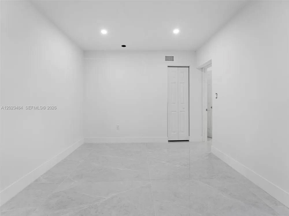 1961 Rutland St Opa-Locka, FL 33054