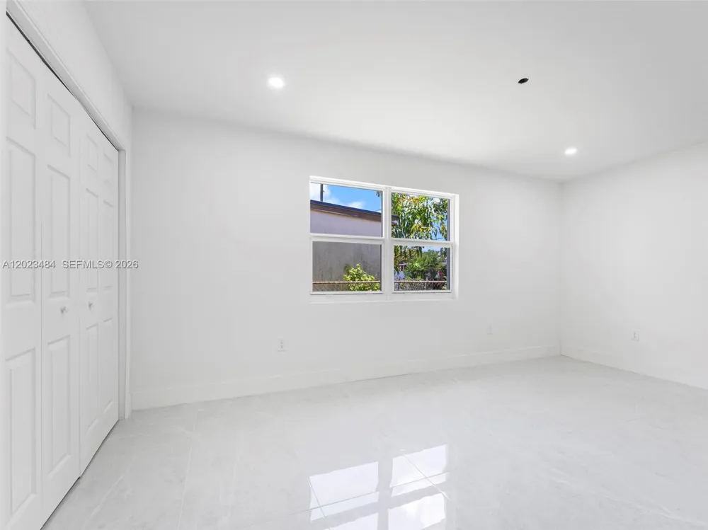 1961 Rutland St Opa-Locka, FL 33054