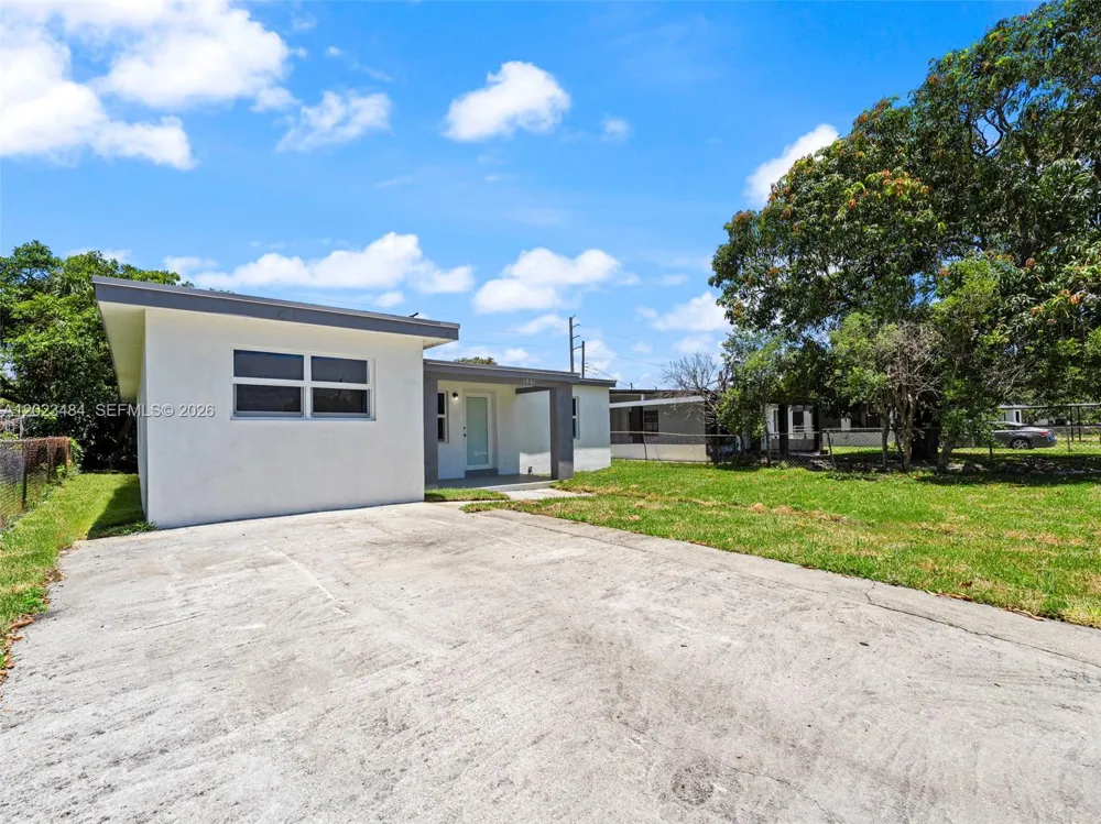 1961 Rutland St Opa-Locka, FL 33054