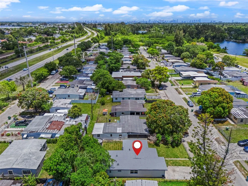 1961 Rutland St Opa-Locka, FL 33054
