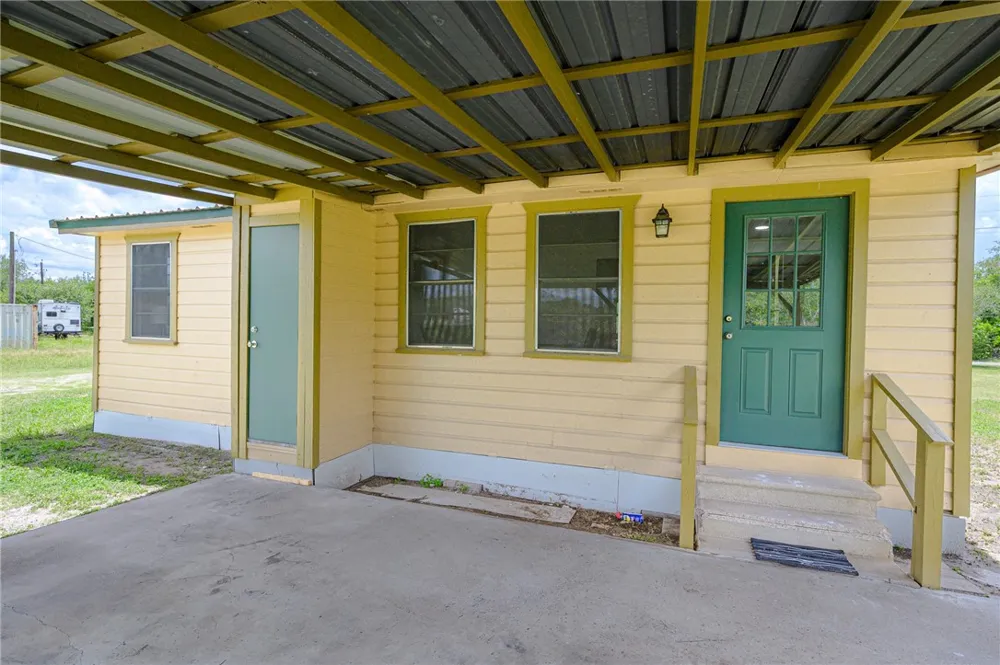 3154 County Road 406 Beeville, TX 78102