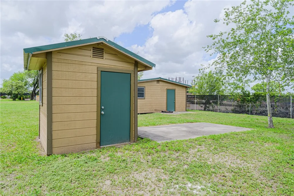 3154 County Road 406 Beeville, TX 78102